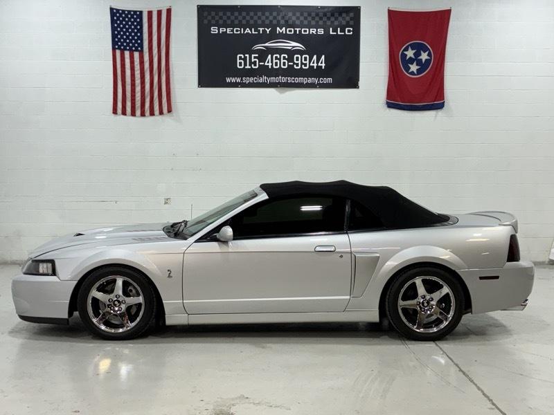 Ford Mustang SVT Cobra Convertible 2004