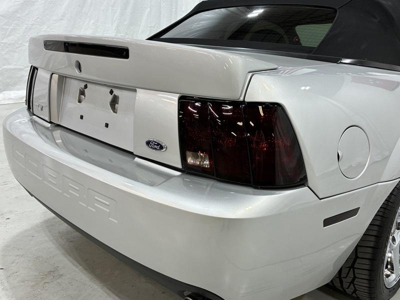 Ford Mustang SVT Cobra Convertible 2004