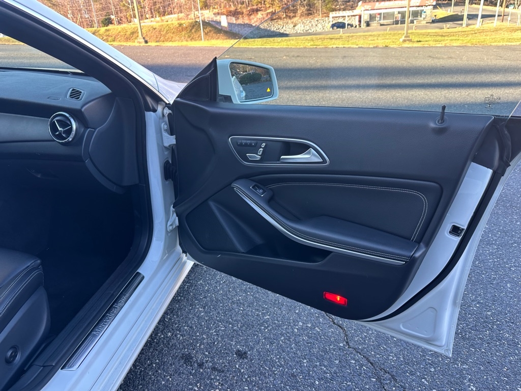 Mercedes-Benz CLA-Class CLA250 4MATIC 2018