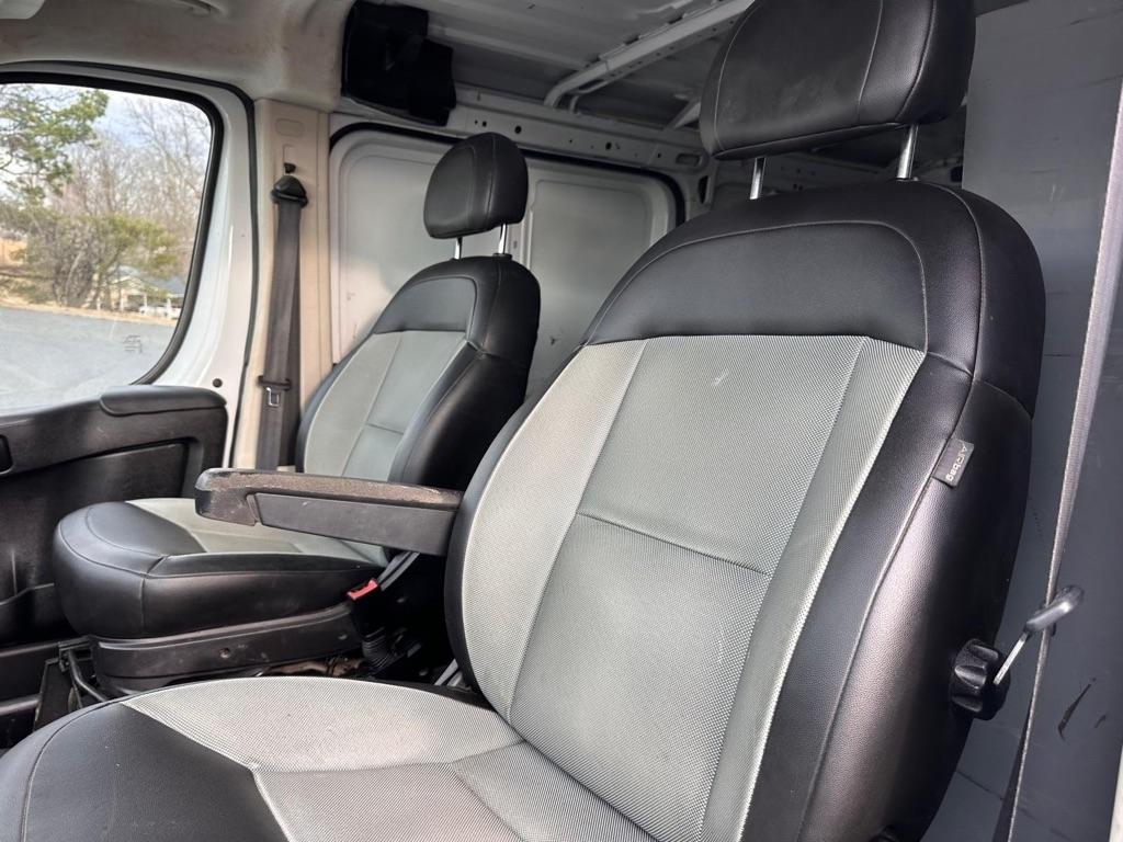 RAM Promaster 1500 Low Roof Tradesman 118-in. WB 2014