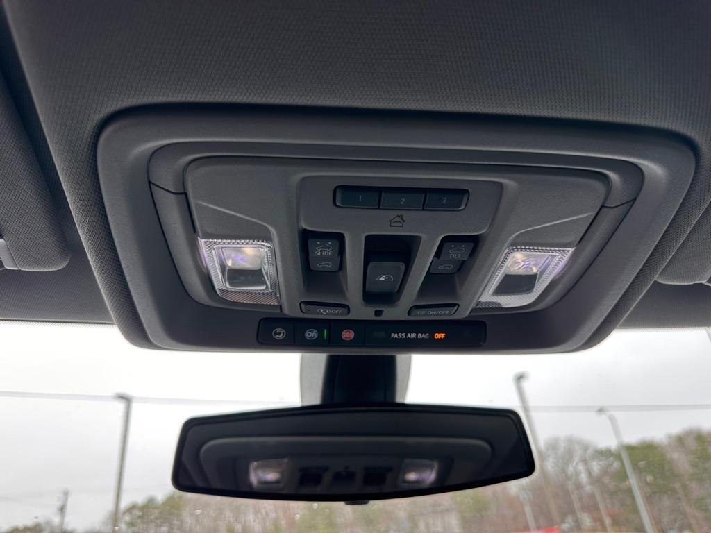 Chevrolet Silverado 1500 RST Crew Cab 4WD 2020