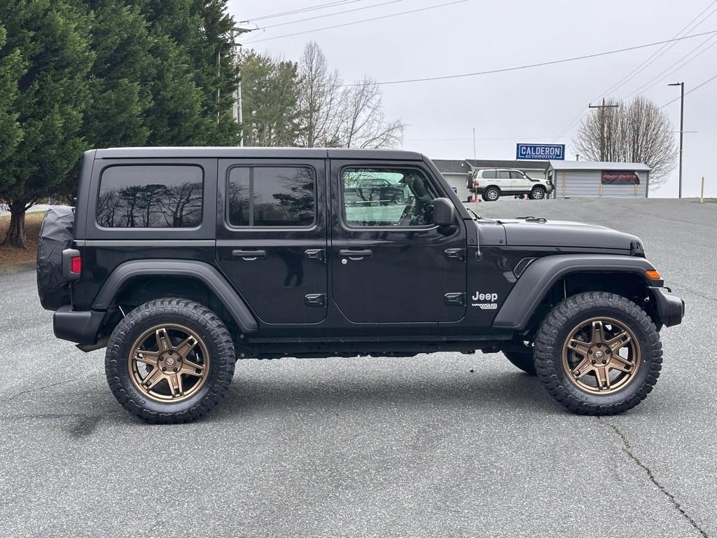 Jeep Wrangler Unlimited Sport 2019