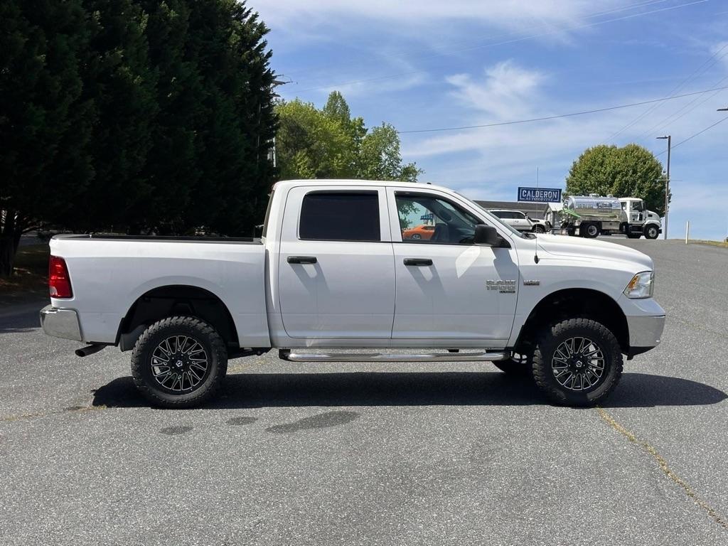 RAM 1500 Classic Tradesman Crew Cab SWB 2WD 2020