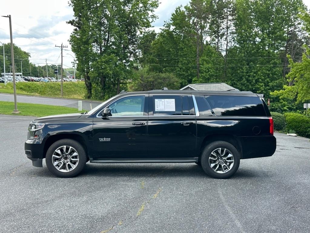 2018 Chevrolet Suburban LT - Photo 6