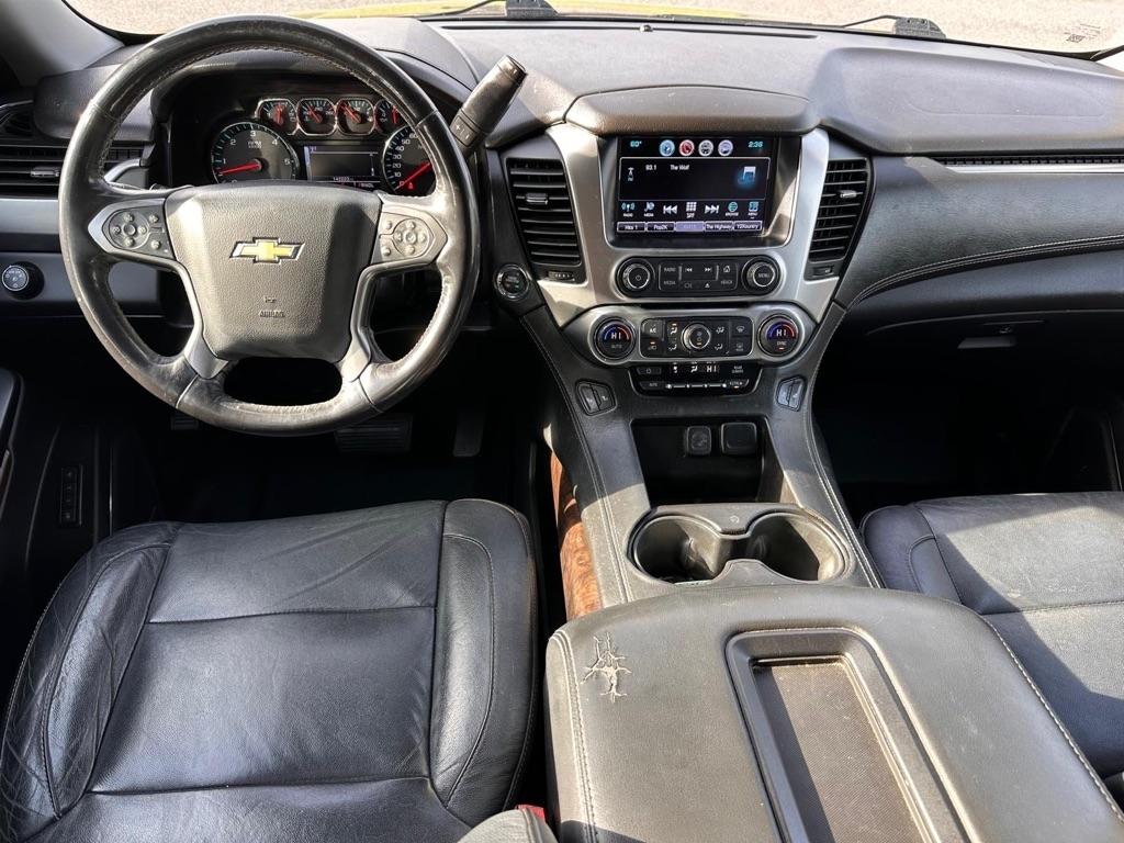 2018 Chevrolet Suburban LT - Photo 21