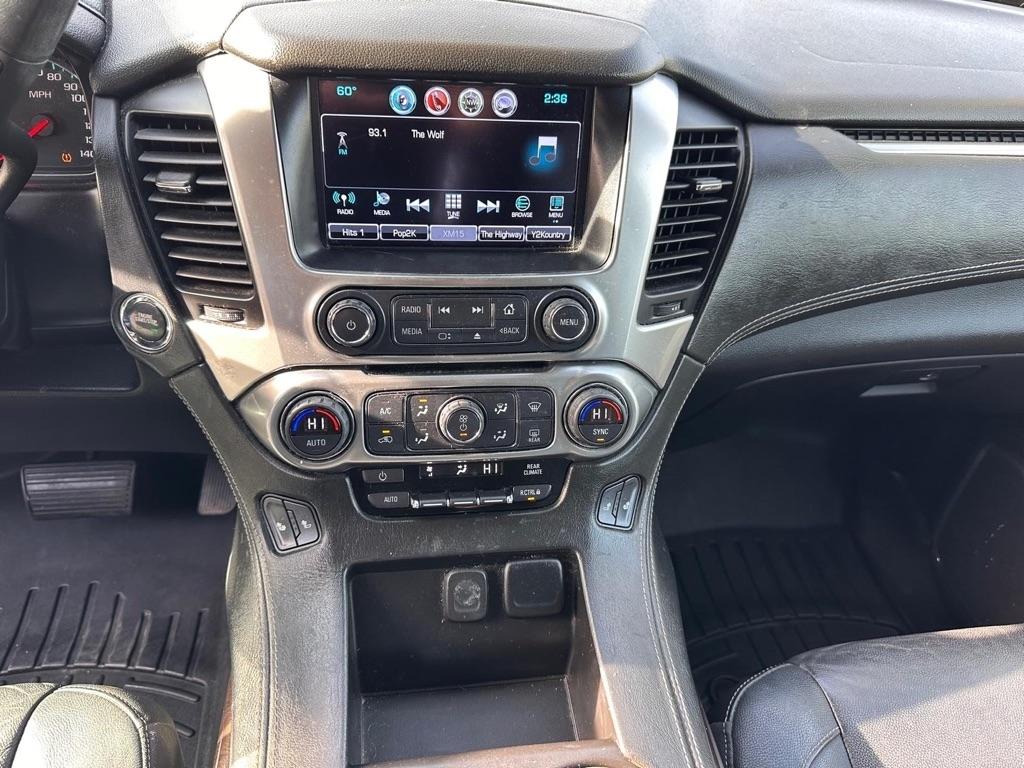 2018 Chevrolet Suburban LT - Photo 24