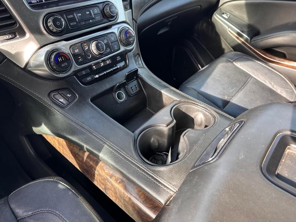 2018 Chevrolet Suburban LT - Photo 30