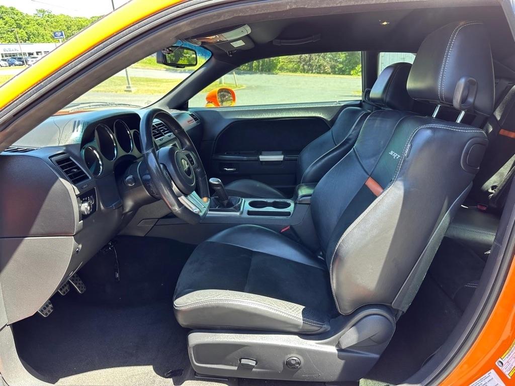 2012 Dodge Challenger SRT8 - Photo 11
