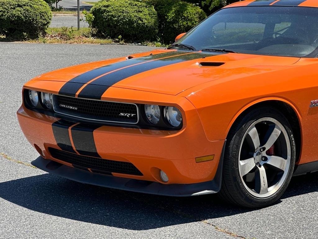 2012 Dodge Challenger SRT8 - Photo 32