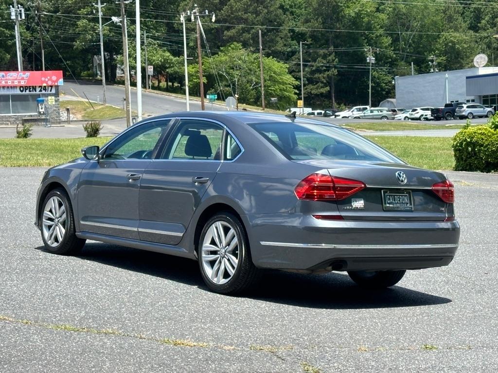 Volkswagen Passat SEL Premium 6A 2016