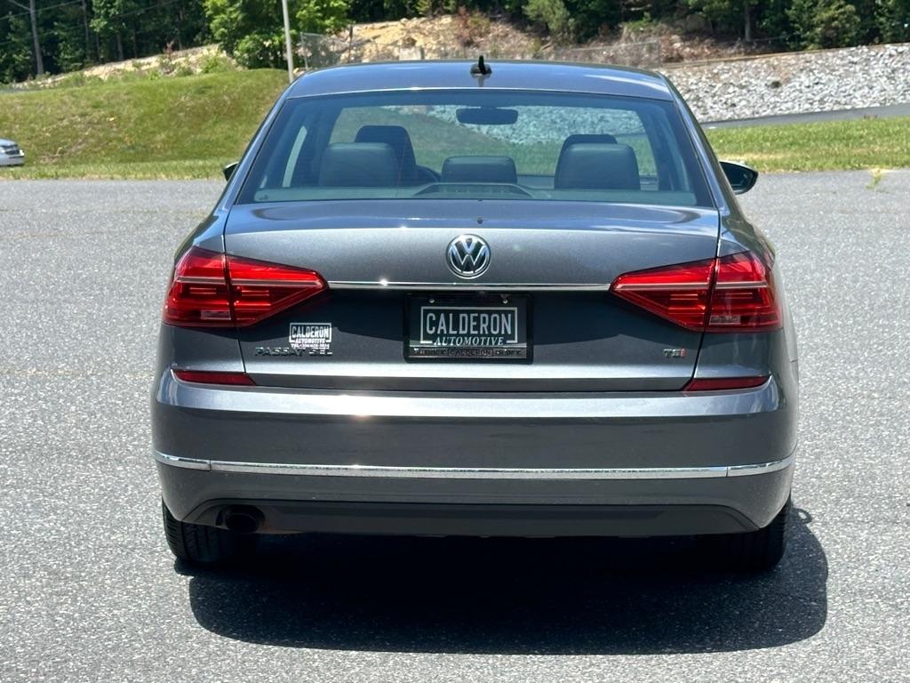 Volkswagen Passat SEL Premium 6A 2016
