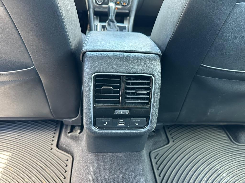 Volkswagen Passat SEL Premium 6A 2016