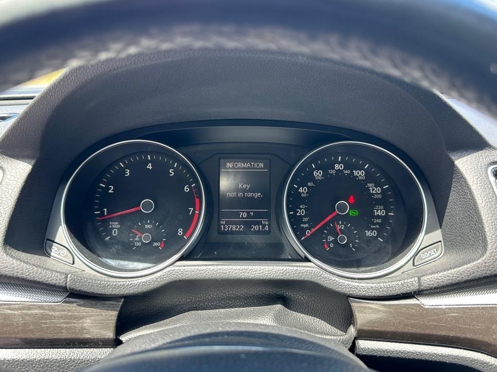 Volkswagen Passat SEL Premium 6A 2016