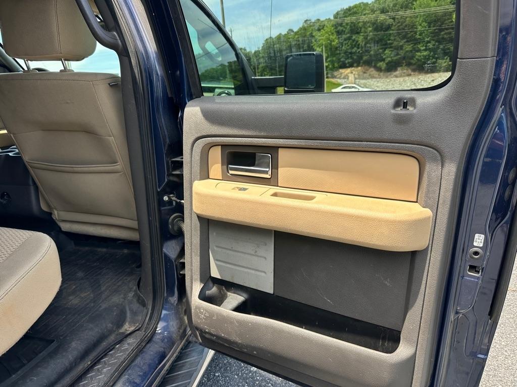 Ford F-150 XLT SuperCrew 5.5-ft. Bed 4WD 2012