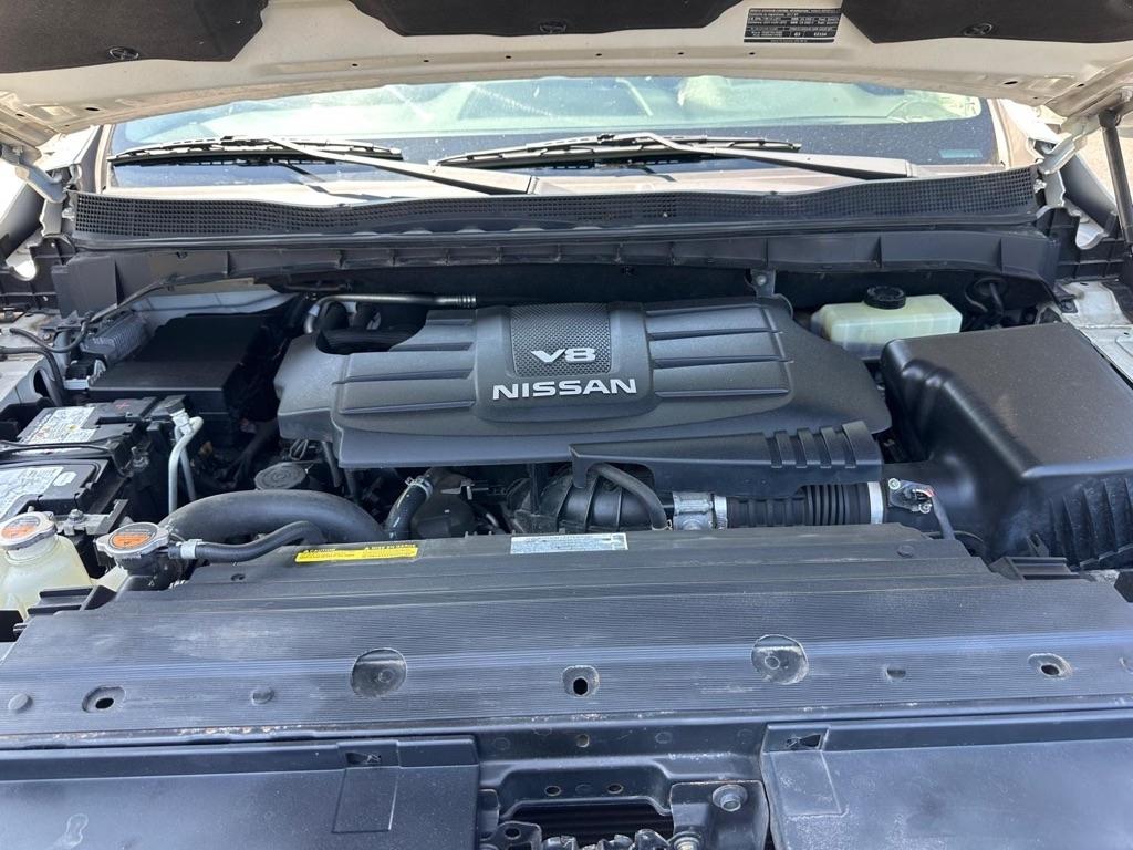 Nissan Titan SV 2017