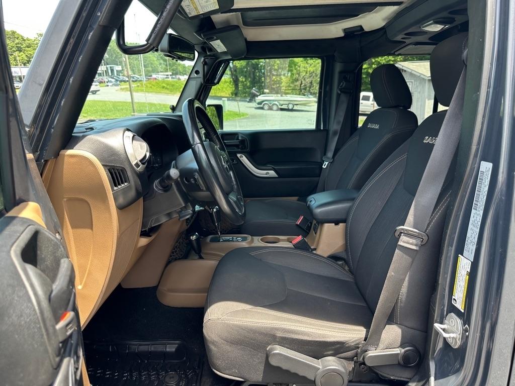 Jeep Wrangler Unlimited Sahara 4WD 2017
