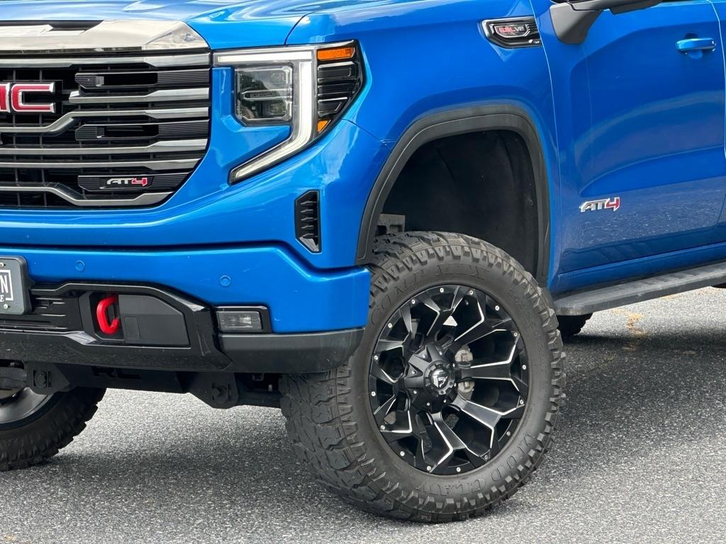 GMC Sierra 1500 AT4 Crew Cab 4WD 2022