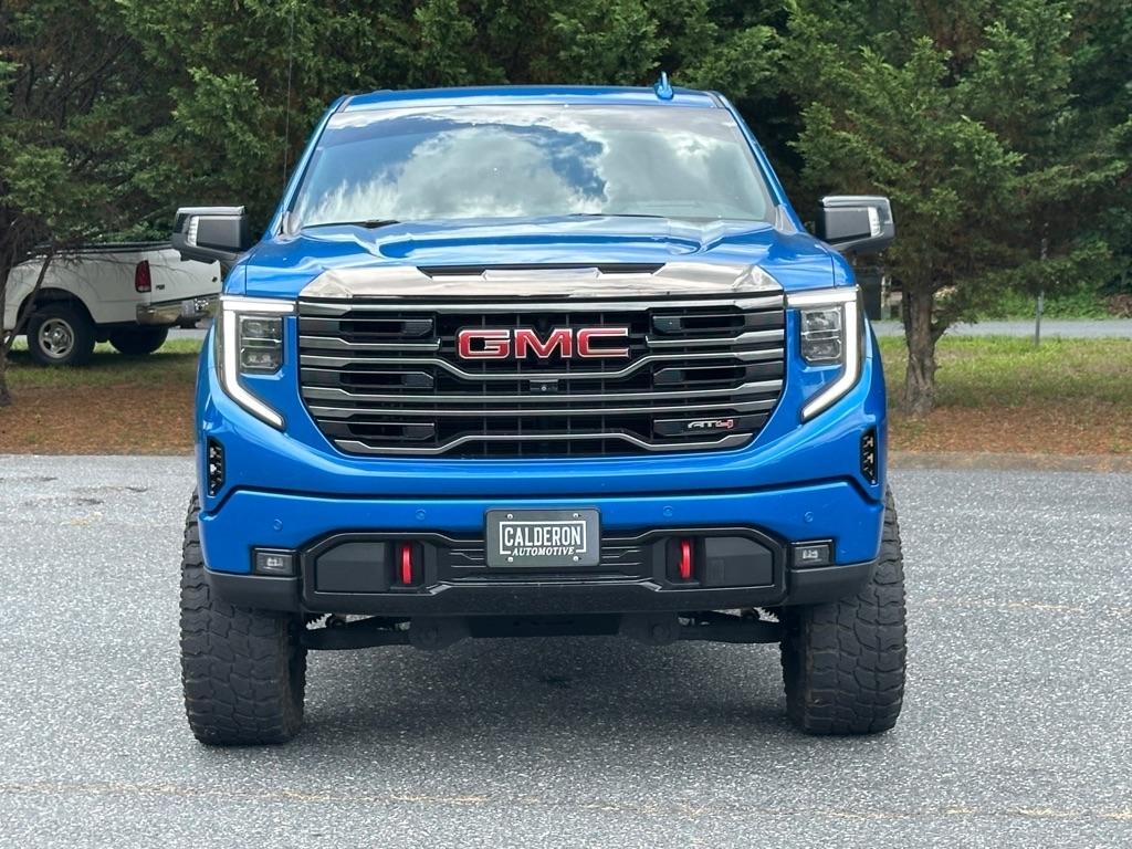 GMC Sierra 1500 AT4 Crew Cab 4WD 2022