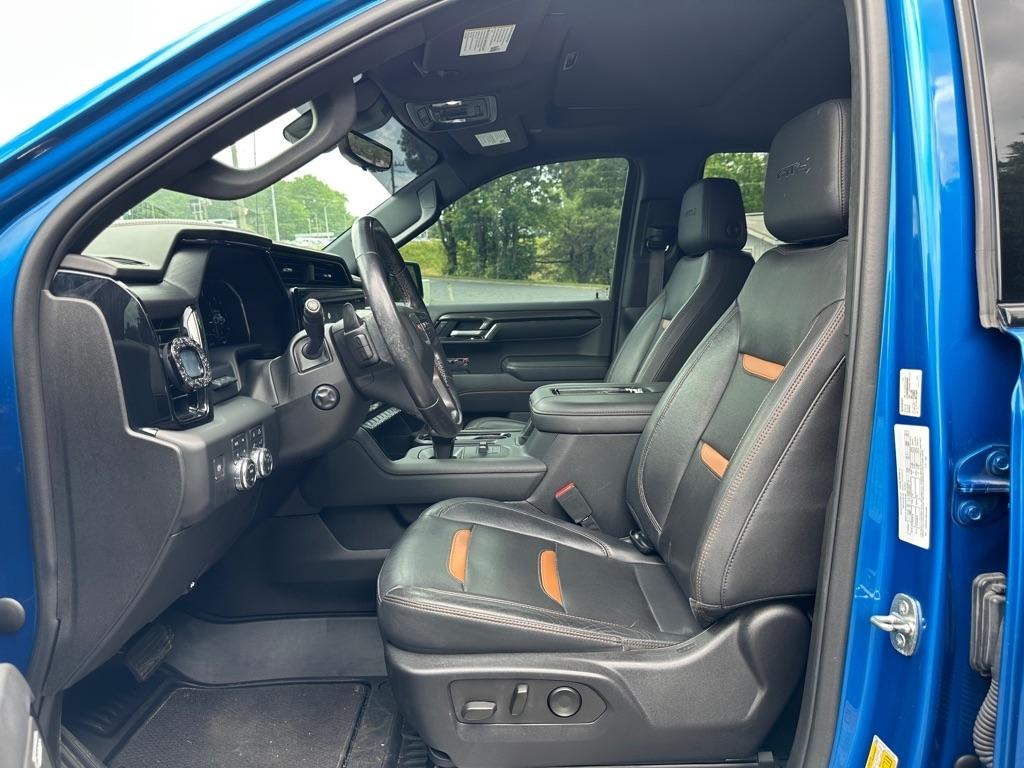 GMC Sierra 1500 AT4 Crew Cab 4WD 2022
