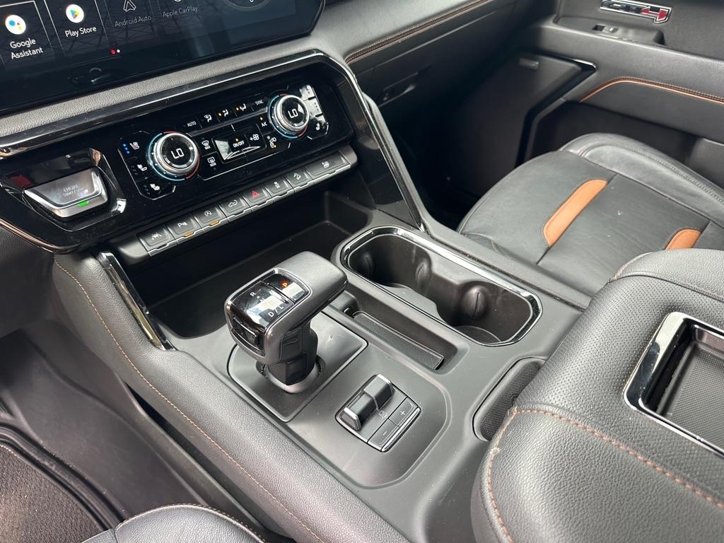 GMC Sierra 1500 AT4 Crew Cab 4WD 2022