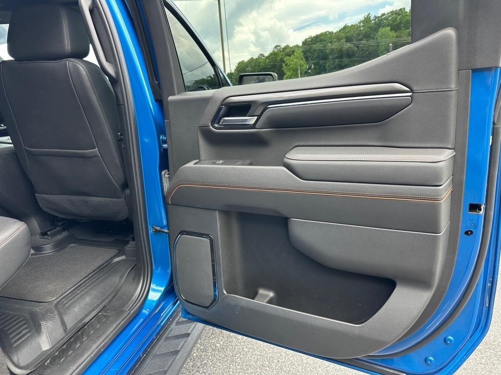GMC Sierra 1500 AT4 Crew Cab 4WD 2022
