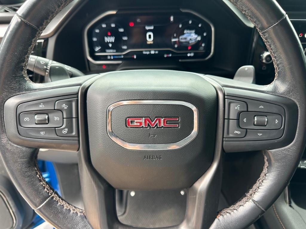 GMC Sierra 1500 AT4 Crew Cab 4WD 2022