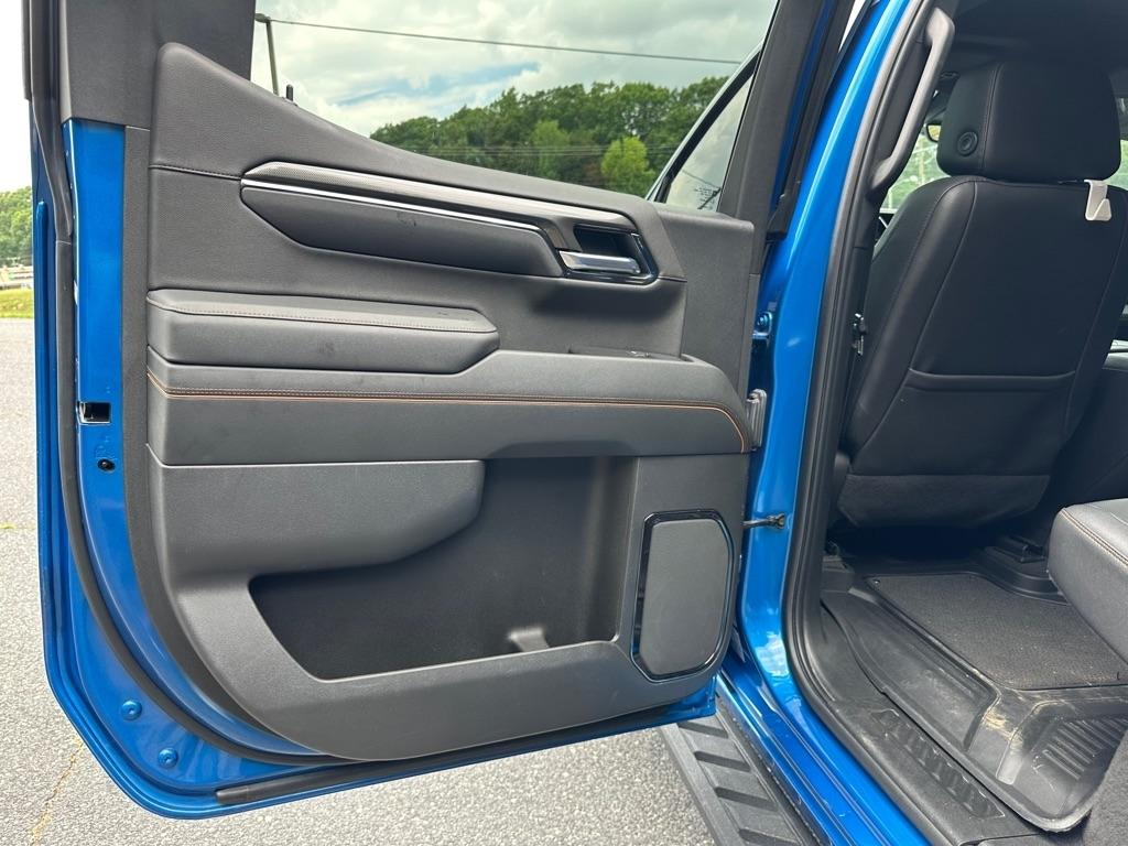 GMC Sierra 1500 AT4 Crew Cab 4WD 2022