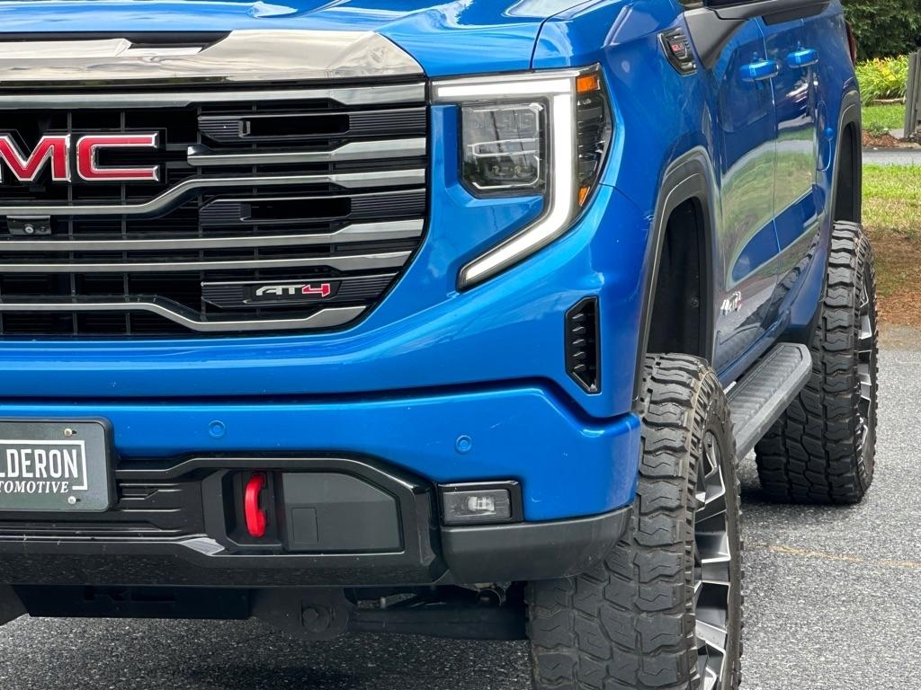 GMC Sierra 1500 AT4 Crew Cab 4WD 2022