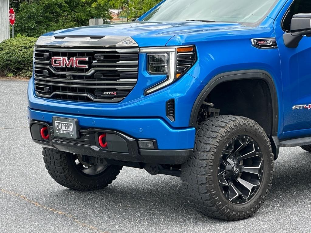 GMC Sierra 1500 AT4 Crew Cab 4WD 2022