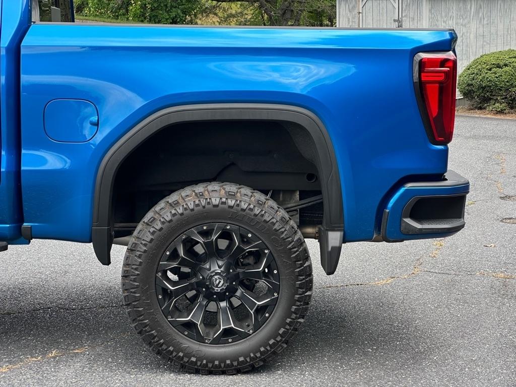 GMC Sierra 1500 AT4 Crew Cab 4WD 2022
