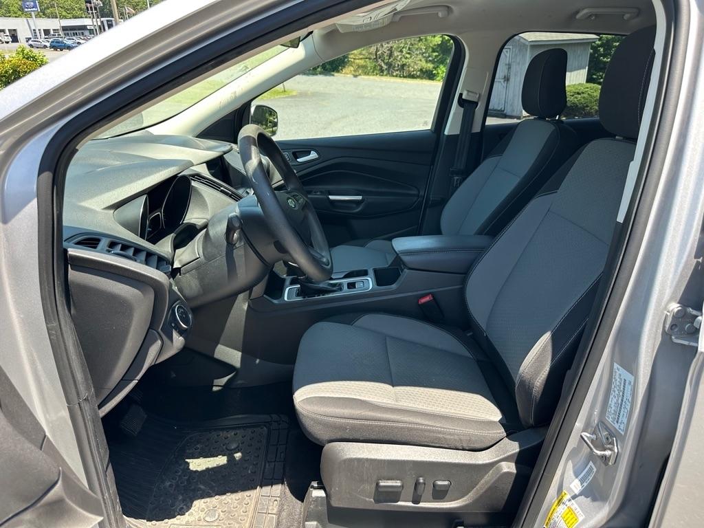 2019 Ford Escape SE - Photo 11