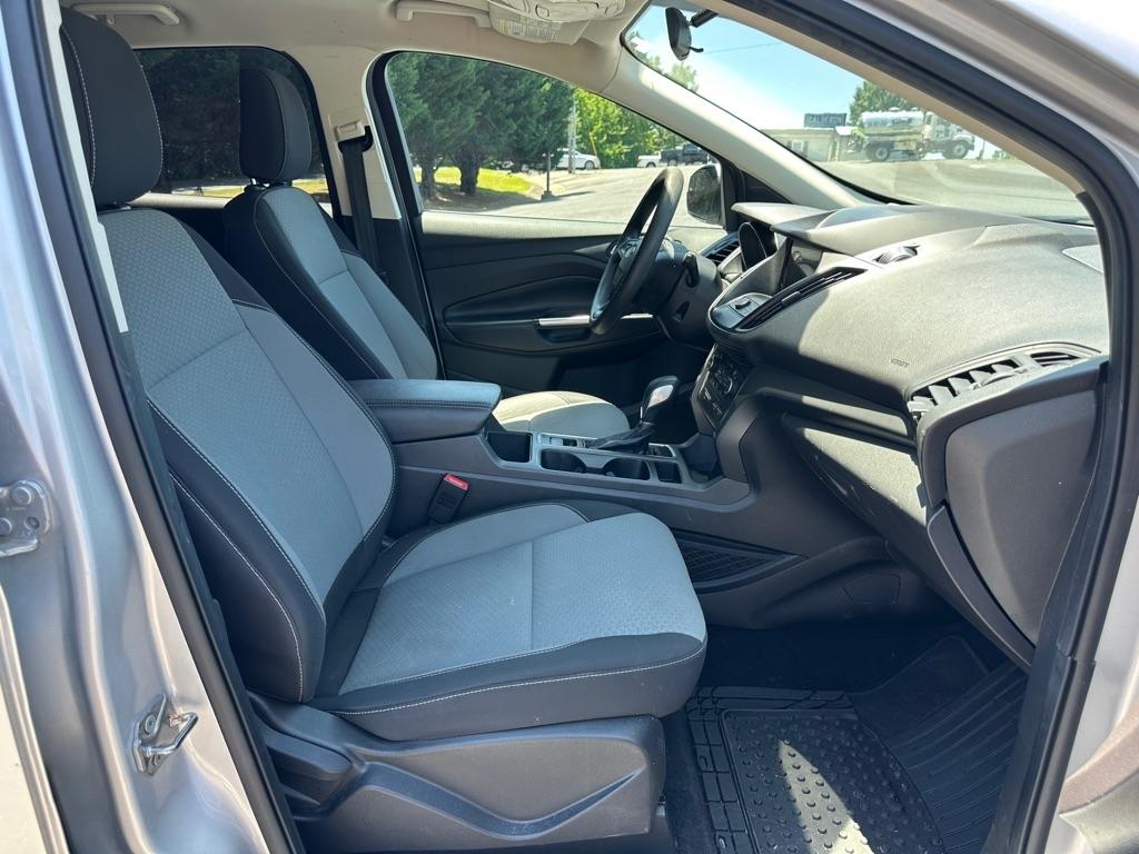 2019 Ford Escape SE - Photo 15