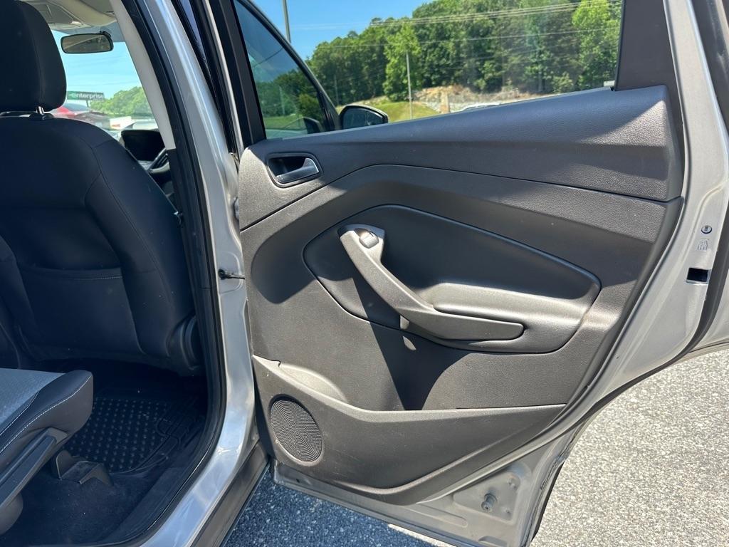 2019 Ford Escape SE - Photo 18