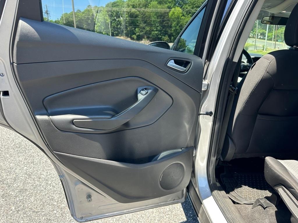 2019 Ford Escape SE - Photo 20