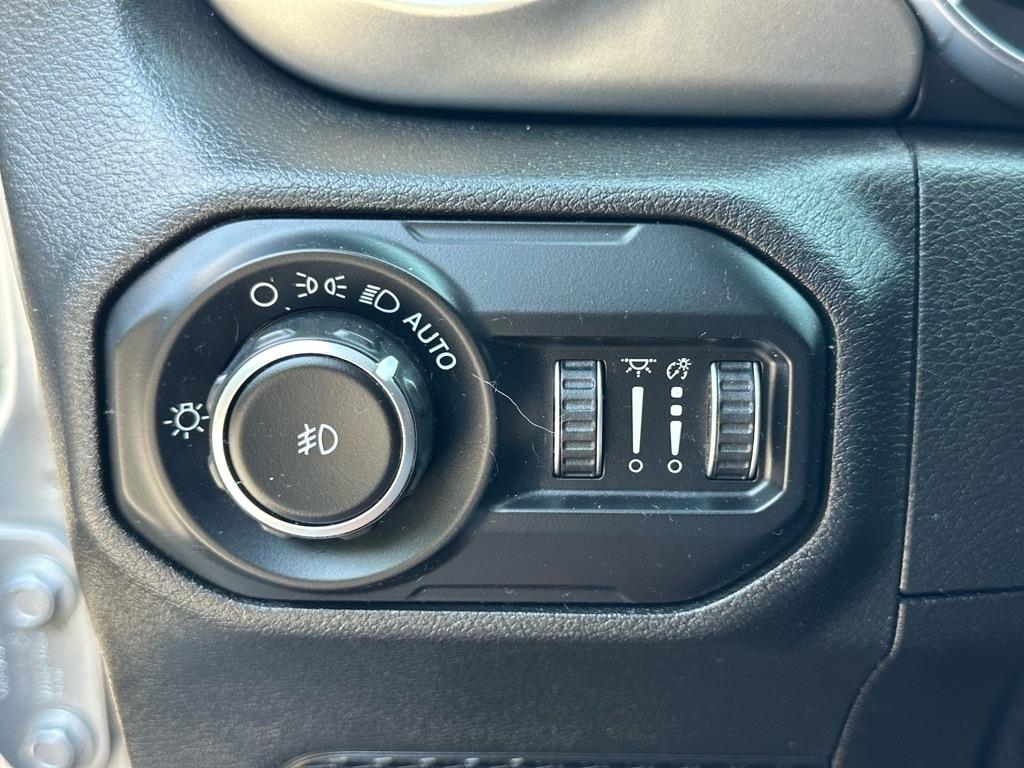 Jeep Wrangler Unlimited Sahara 2019