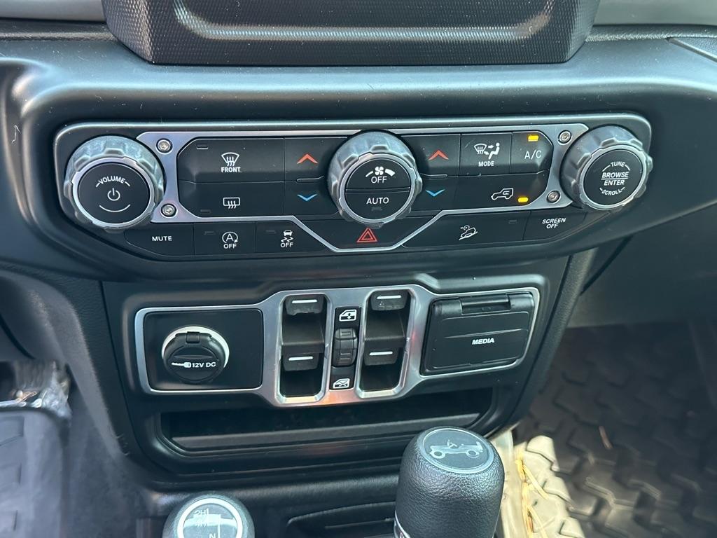 Jeep Wrangler Unlimited Sahara 2019