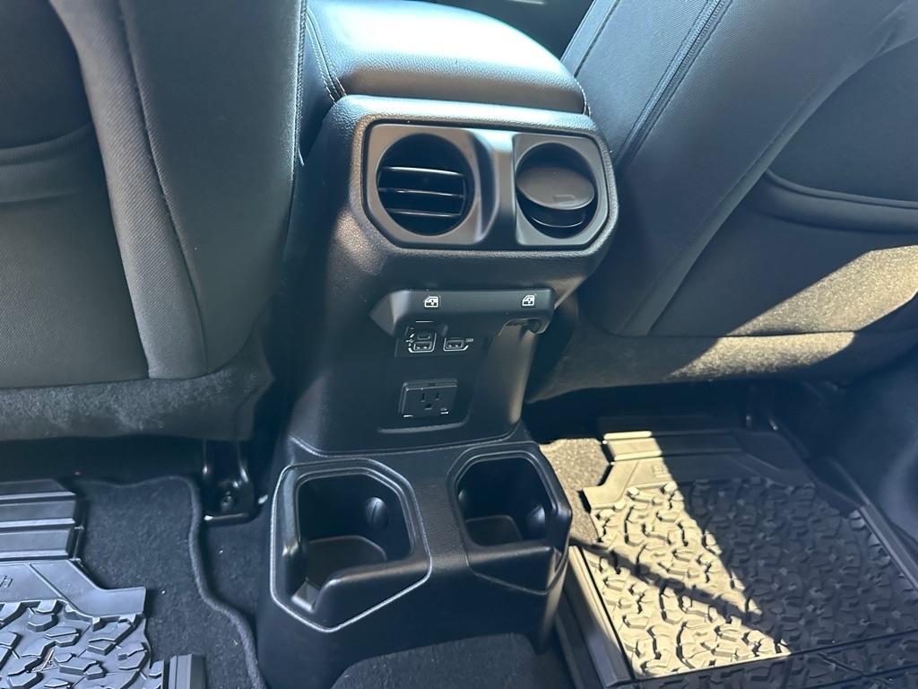 Jeep Wrangler Unlimited Sahara 2019