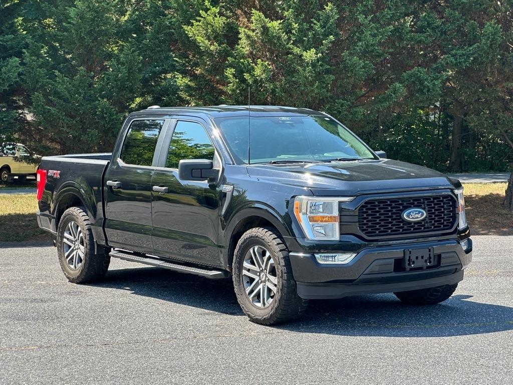 Ford F-150 XL SuperCrew 5.5-ft. Bed 2WD 2022