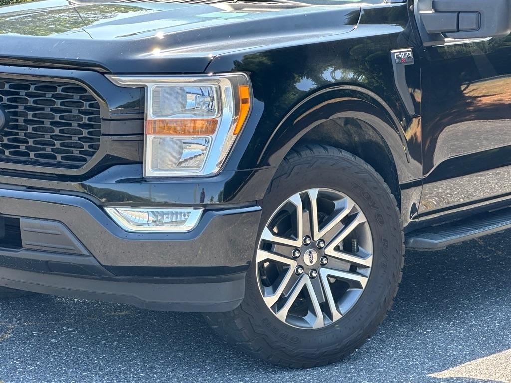 Ford F-150 XL SuperCrew 5.5-ft. Bed 2WD 2022