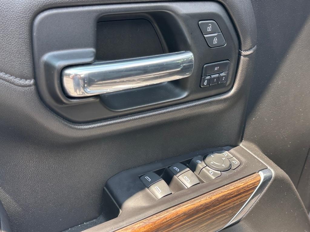Chevrolet Silverado 1500 High Country Crew Cab 2WD 2019