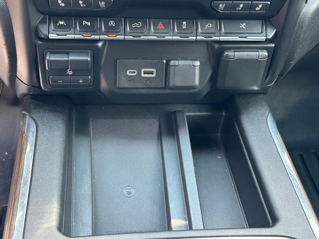 Chevrolet Silverado 1500 High Country Crew Cab 2WD 2019