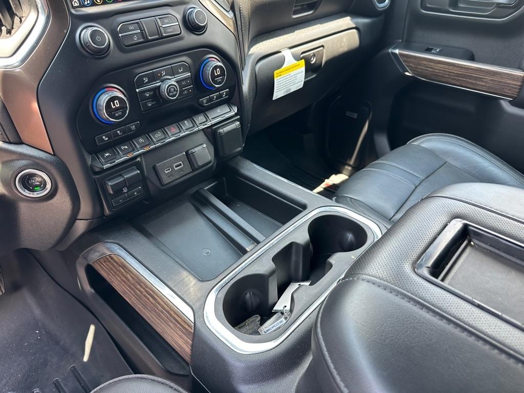 Chevrolet Silverado 1500 High Country Crew Cab 2WD 2019