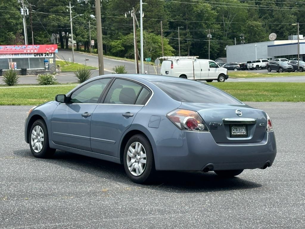Nissan Altima 2.5 S 2011