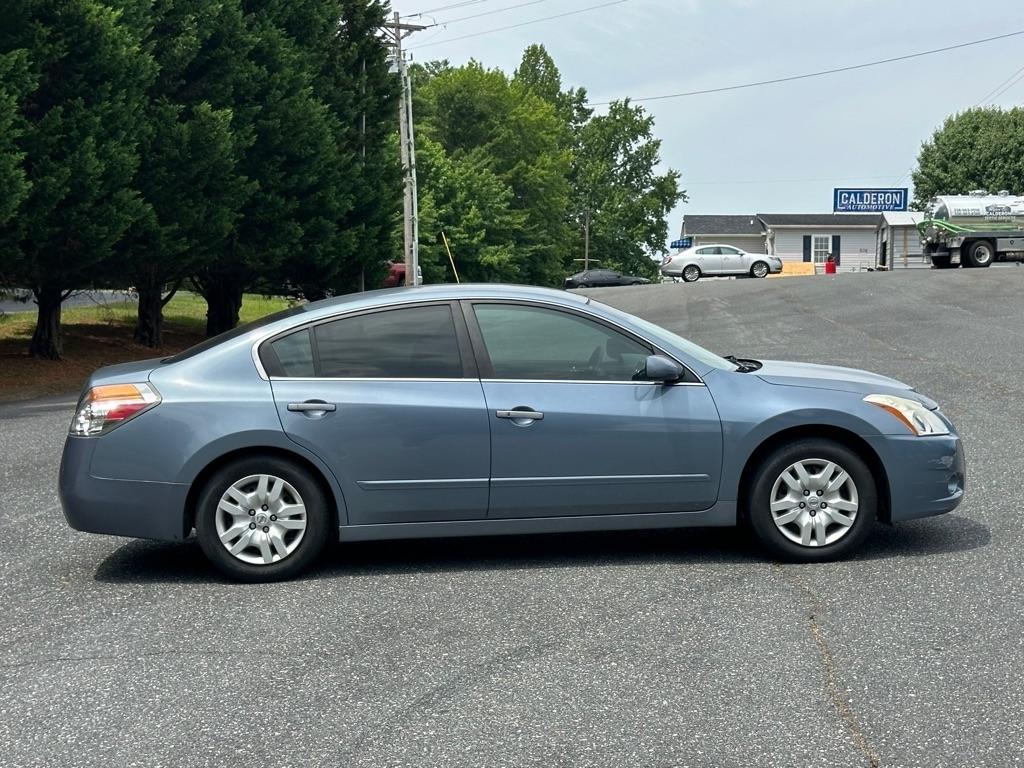 Nissan Altima 2.5 S 2011