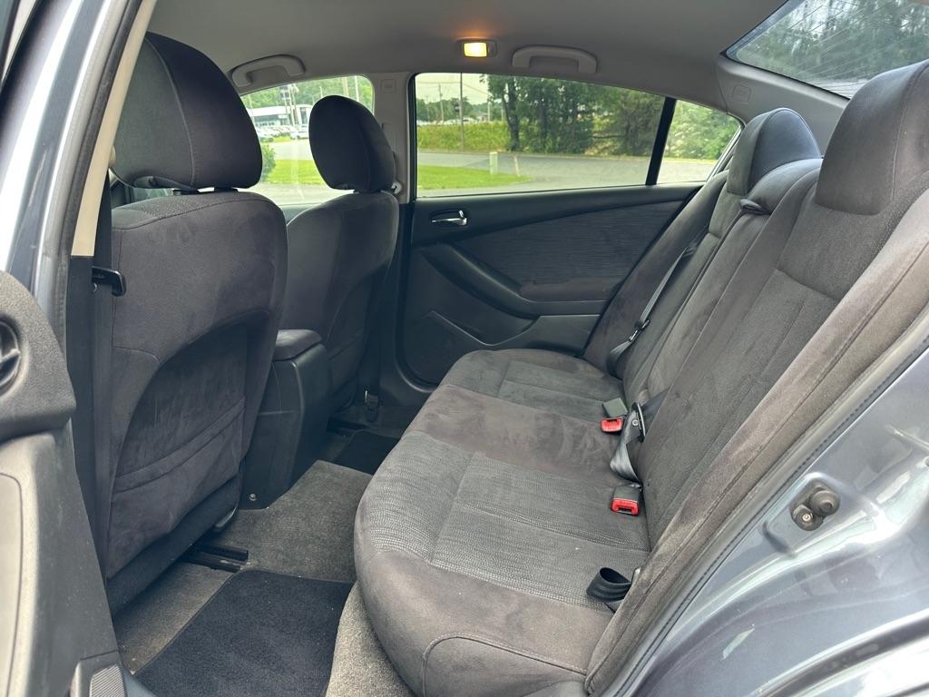Nissan Altima 2.5 S 2011