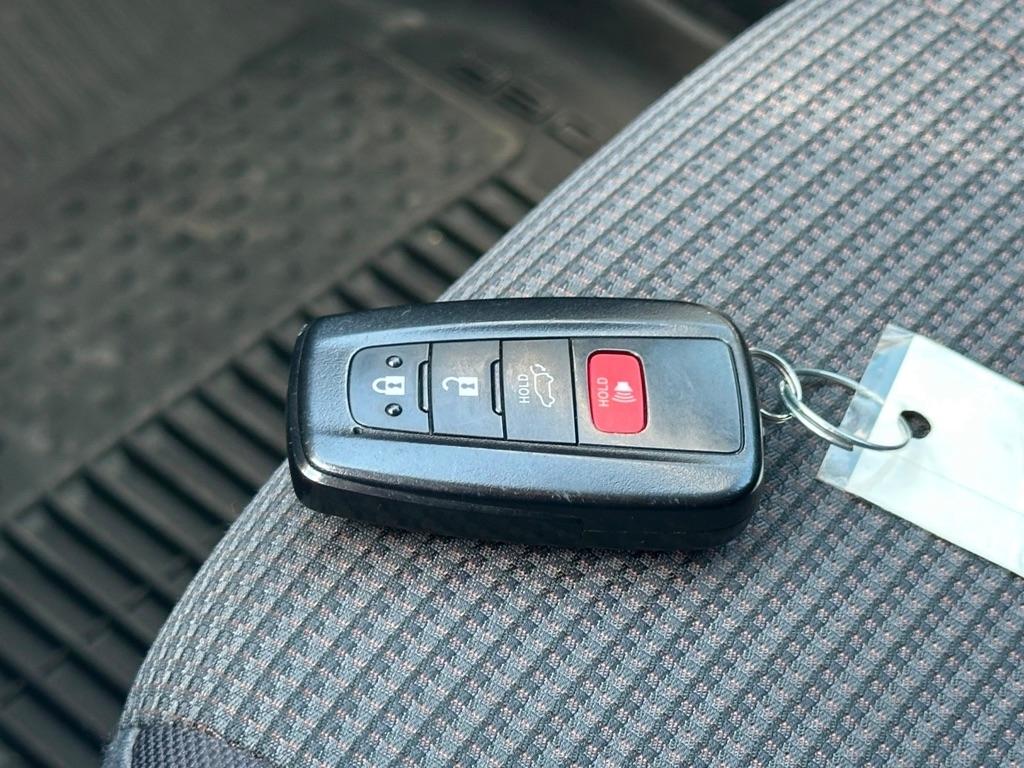 Toyota Highlander LE AWD V6 2022