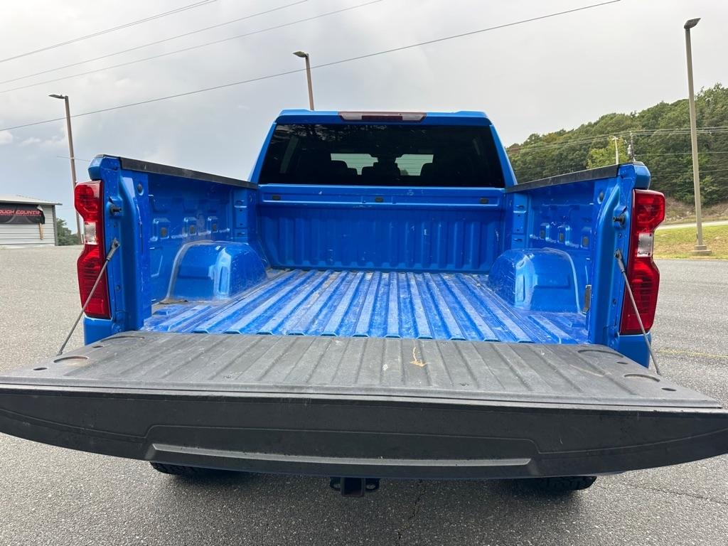 Chevrolet Silverado 1500 LT Crew Cab 4WD 2025
