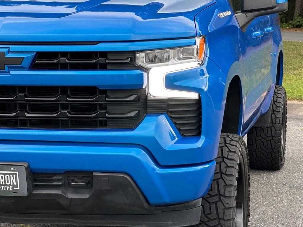 Chevrolet Silverado 1500 LT Crew Cab 4WD 2025