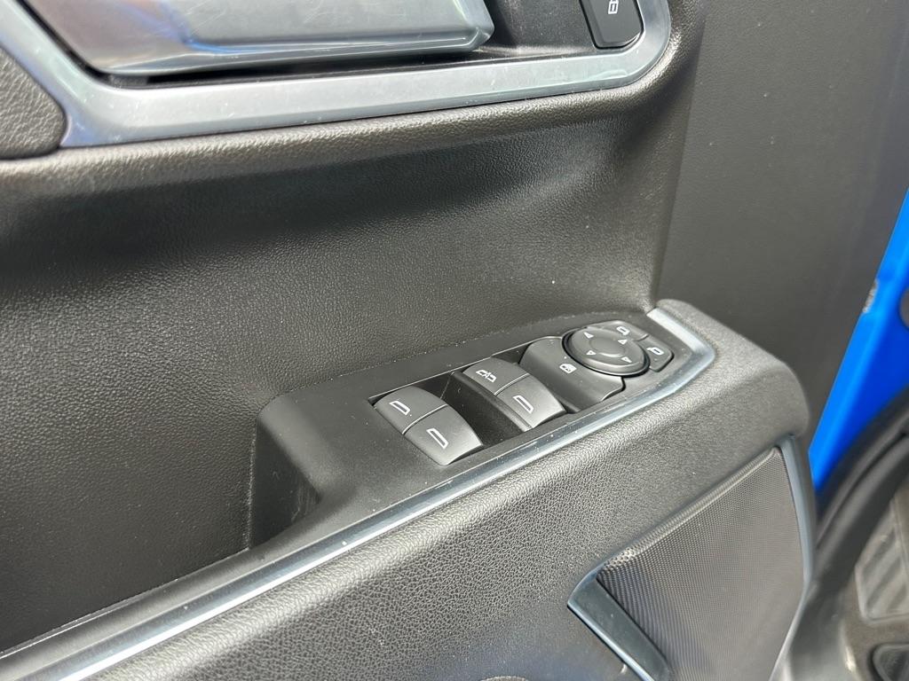Chevrolet Silverado 1500 LT Crew Cab 4WD 2025