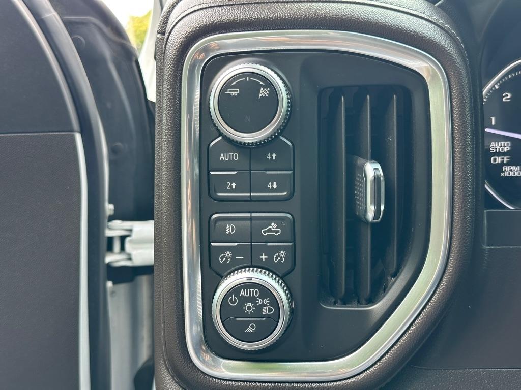 GMC Sierra 1500 SLT Crew Cab Short Box 4WD 2019